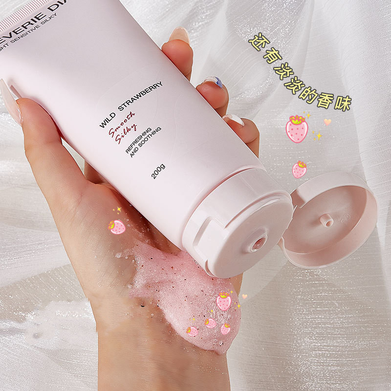 Wild Strawberry Body Scrub - Image 3